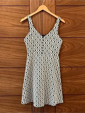 Altar'd State Navy & White Geometric Floral Fit & Flare Mini Dress Medium